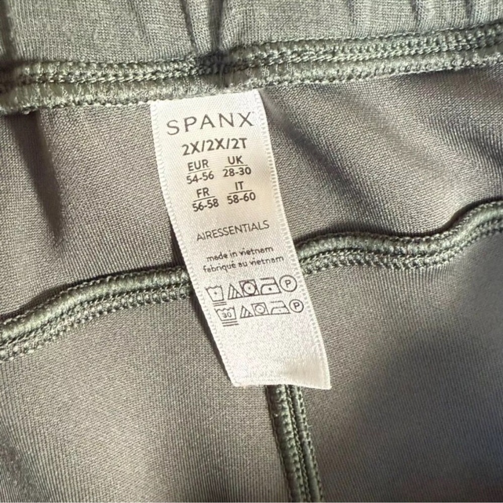 SPANX Air Essentials Wide Legs Pant 2XL Green - Picture 7 of 10